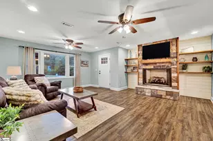 578 Gap Hill Rd, Six Mile, SC 29682 - Photo 4