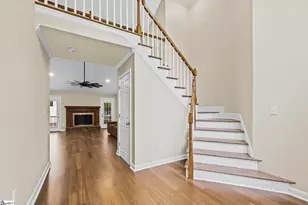 4 Plum Creek Ln, Greenville, SC 29607 - Photo 4