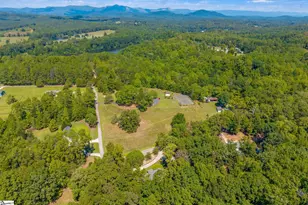 375 Gravley Rd, Pickens, SC 29671 - Photo 36
