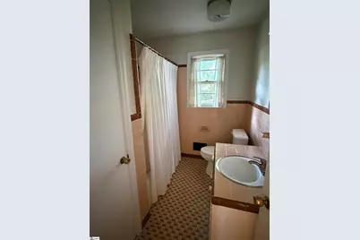 307 Spruce Street, Clinton, SC 29325 - Photo 16