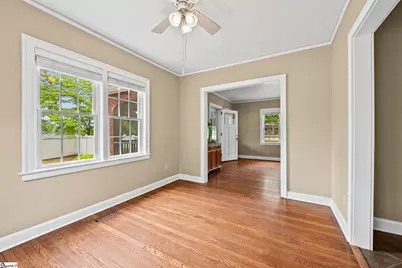709 W Main Street, Pickens, SC 29671 - Photo 4