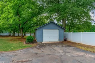 709 W Main St, Pickens, SC 29671 - Photo 38