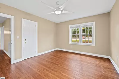 709 W Main Street, Pickens, SC 29671 - Photo 32
