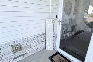 202 Ashborne Ln, Simpsonville, SC 29681 - Photo 2