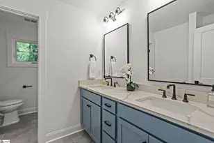208 Forest Park Dr, Simpsonville, SC 29681 - Photo 18