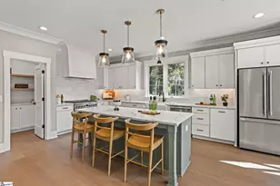 208 Forest Park Dr, Simpsonville, SC 29681 - Photo 8