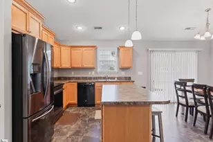 430 Peaksview Dr, Simpsonville, SC 29681 - Photo 10