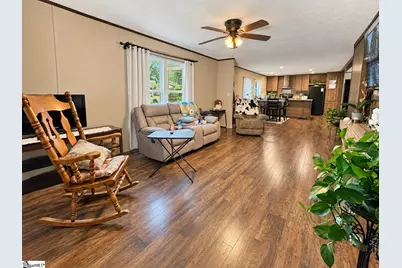 801 Vern Cora Road, Laurens, SC 29360 - Photo 2