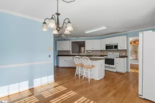 207 Kinard Way, Simpsonville, SC 29681 - Photo 16