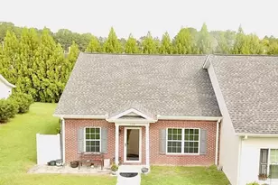 223 Dry Branch Ct, Greenwood, SC 29649 - Photo 2