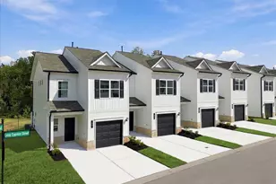 52 Lone Cypress St, Travelers Rest, SC 29690 - Photo 4