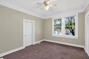 19 N Washington Ave, Greenville, SC 29611 - Photo 12
