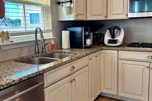 255 Mercer Dr, Simpsonville, SC 29681 - Photo 10