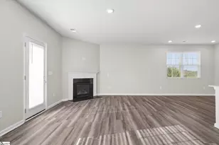 319 E Compass Wy, Easley, SC 29640 - Photo 14
