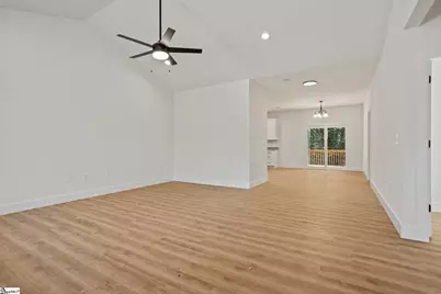 171 Easy Street, Wellford, SC 29385 - Photo 2
