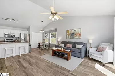 2 Jessica Way, Greer, SC 29651 - Photo 6