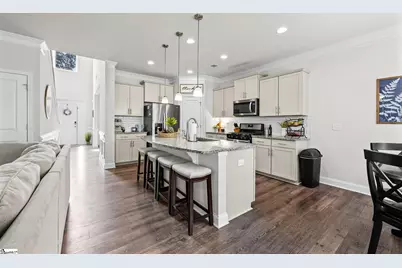 421 Wildflower Road, Easley, SC 29642 - Photo 8