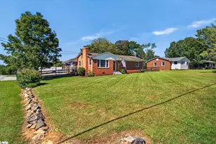 310 S Charleston St, Blacksburg, SC 29702 - Photo 1