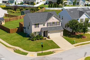 901 Deephallow Pl, Greer, SC 29651 - Photo 2