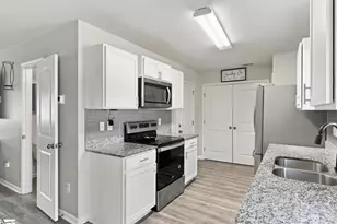 322 Long Grove Ln, Greer, SC 29650 - Photo 6