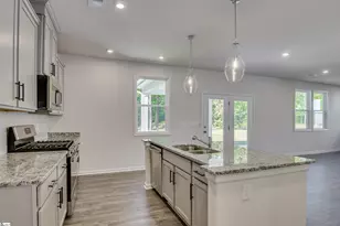 201 Harling Ct, Fountain Inn, SC 29644 - Photo 6