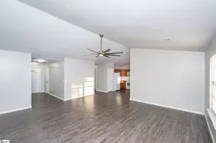 100 Stevens Ct, Williamston, SC 29697 - Photo 6