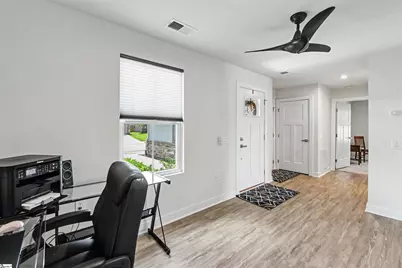 202 Bending Branch Road, Greenville, SC 29605 - Photo 16