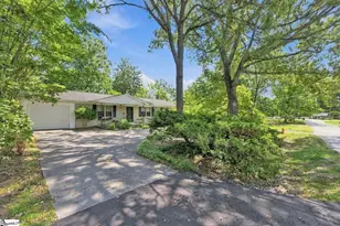 7 Thames Dr, Taylors, SC 29687 - Photo 1