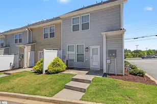 294 E Hayne St, Woodruff, SC 29388 - Photo 8
