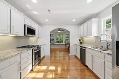 307 Stone River Way, Taylors, SC 29687 - Photo 14