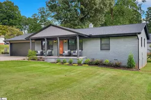 201 Carolyn Rd, Easley, SC 29642 - Photo 2