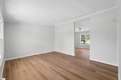 425 Roe Road, Greenville, SC 29611 - Photo 6