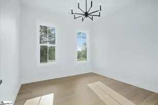 201 Maple St, Lyman, SC 29365 - Photo 16