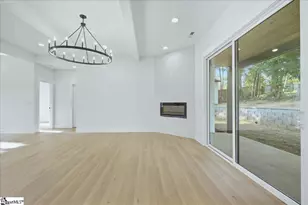 201 Maple St, Lyman, SC 29365 - Photo 6