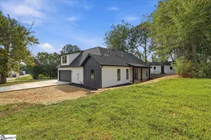 201 Maple St, Lyman, SC 29365 - Photo 30