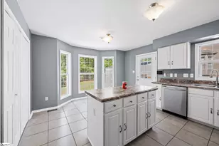 203 Curl Creek Rd, Greenwood, SC 29649 - Photo 12