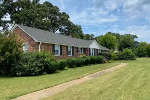 6909 White Horse Rd, Greenville, SC 29611 - Photo 2