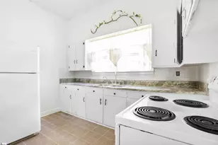 312 E A Ave, Easley, SC 29640 - Photo 8
