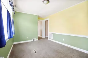 312 E A Ave, Easley, SC 29640 - Photo 12