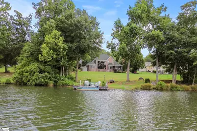 227 Woodlake Drive, Spartanburg, SC 29301 - Photo 6