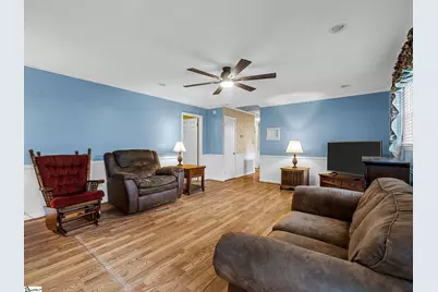 808 Primrose Lane, Spartanburg, SC 29303 - Photo 6