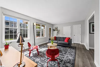 601 Cleveland Street #Apt 3D, Greenville, SC 29601 - Photo 6