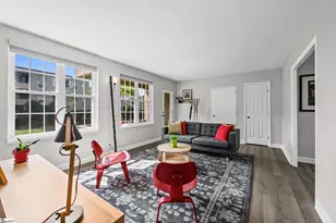 601 Cleveland St, Greenville, SC 29601 - Photo 6