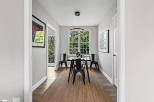 601 Cleveland St, Greenville, SC 29601 - Photo 8