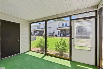4 Birchview Street, Taylors, SC 29687 - Photo 2