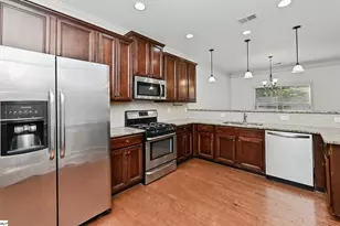 300 Sabin Ct, Simpsonville, SC 29681 - Photo 10