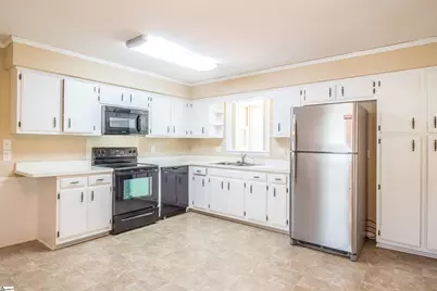 631 Pine Hill Drive, Boiling Springs, SC 29316 - Photo 6