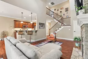 12 Edge Ct, Greenville, SC 29609 - Photo 2