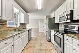 125 Woodcreek Dr, Spartanburg, SC 29303 - Photo 12