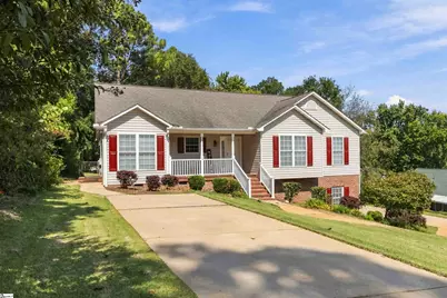 125 Woodcreek Drive, Spartanburg, SC 29303 - Photo 2